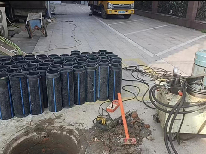 建阳PE置换管厂家 DN315置换管 非开挖管短管置换